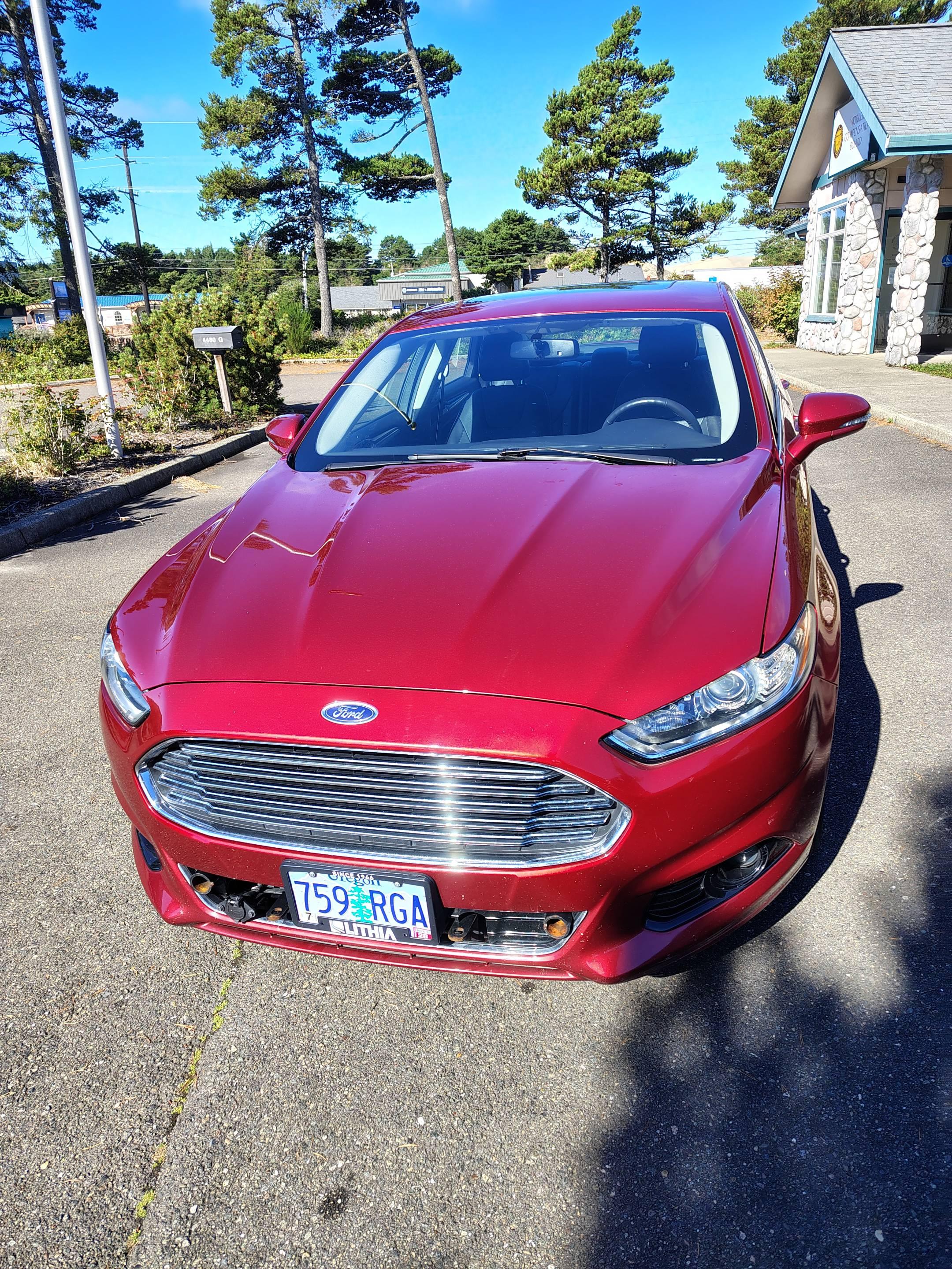 Ford Fusion Hybrid 2015 in Florence, OR