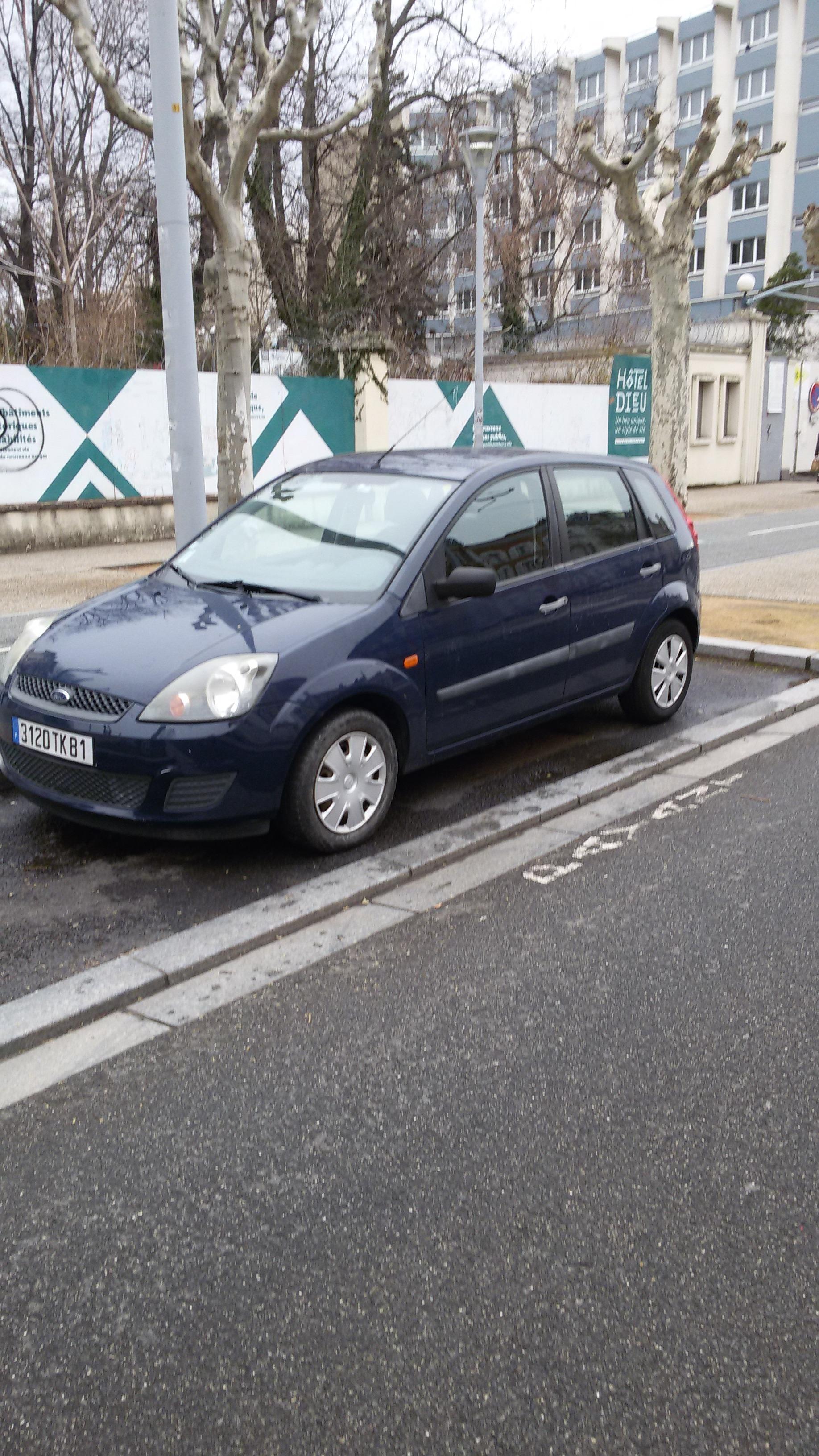 Ford FIESTA 2008 à Clermont-ferrand