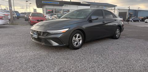 Hyundai Elantra 2024