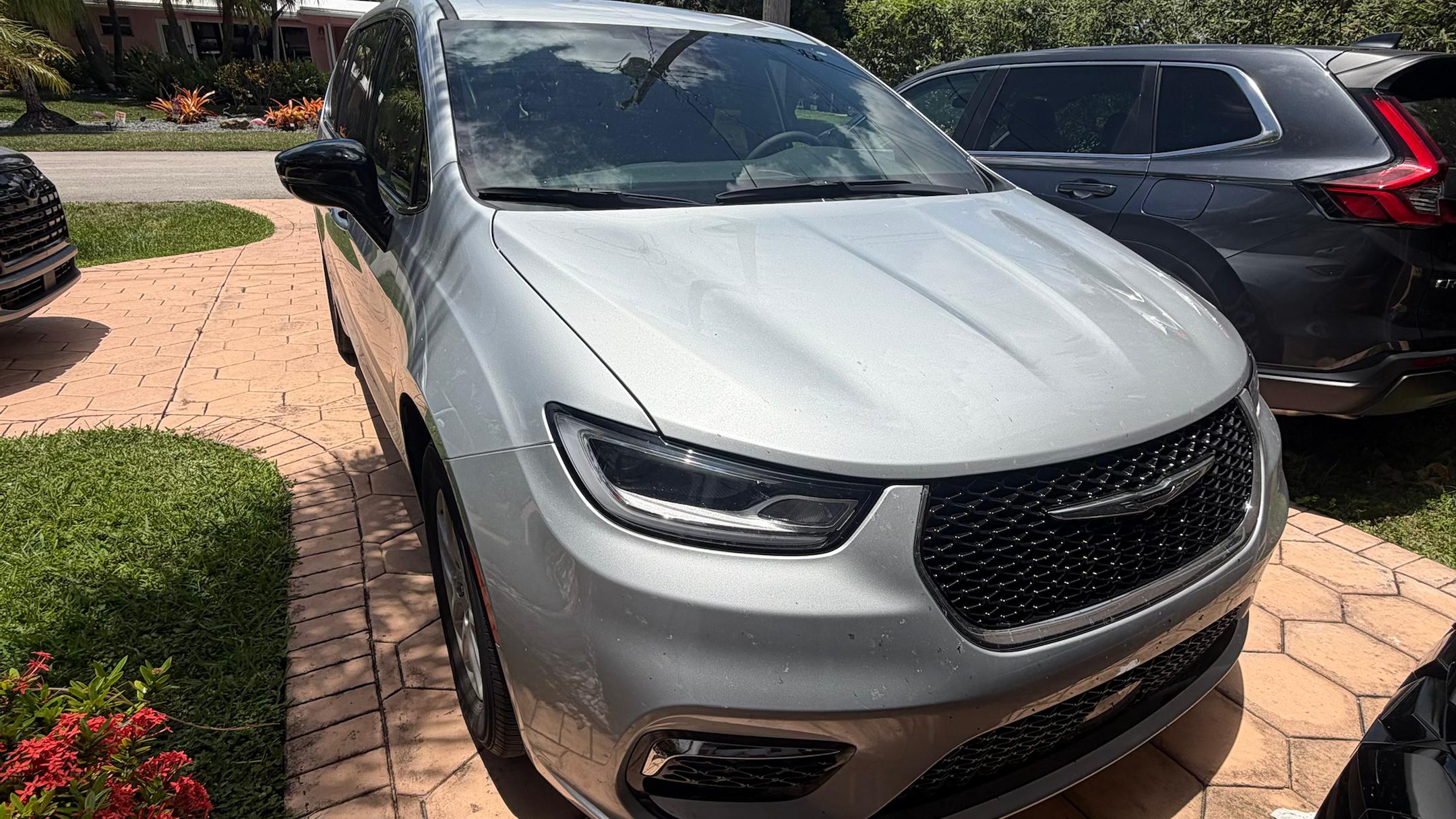 Chrysler Pacifica 2026 in Fort Lauderdale, FL