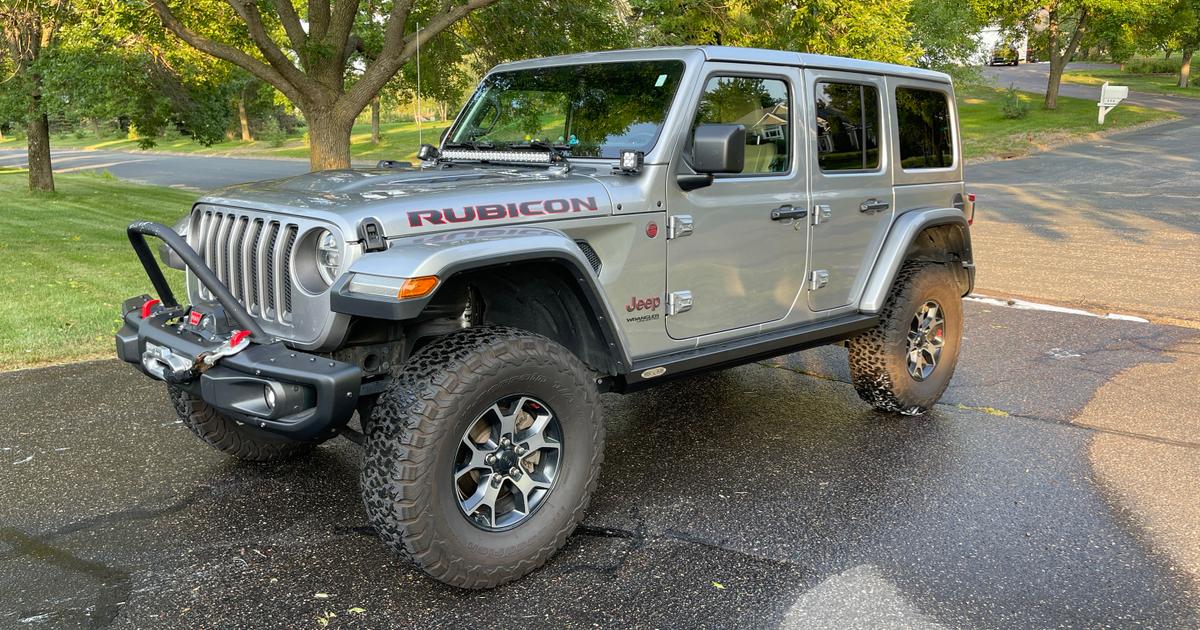 Jeep Wrangler 2018 rental in Woodbury, MN by David W. Turo