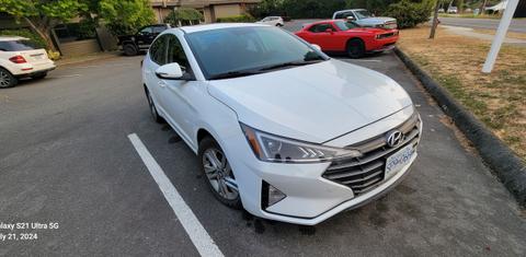 Hyundai Elantra 2020