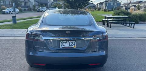 Tesla Model S 2017