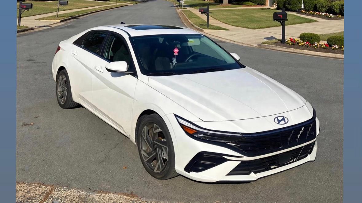 Hyundai Elantra 2025 in Durham, NC