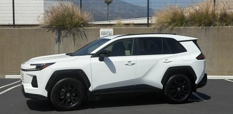 Toyota RAV4 Hybrid 2026
