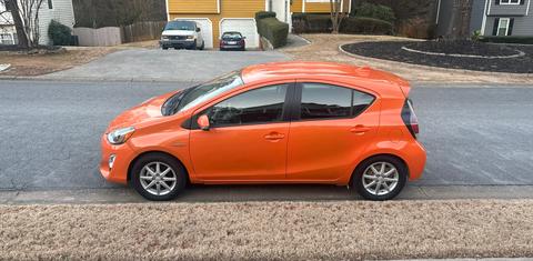 Toyota Prius c 2015