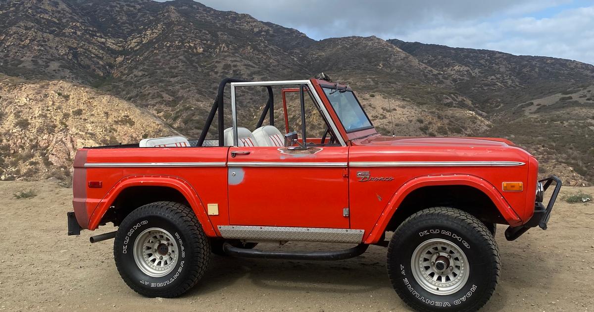 Ford Bronco 1972 rental in Los Angeles, CA by Ashley R. Turo