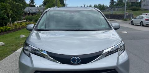 Toyota Sienna 2025