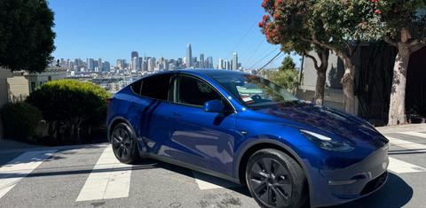 Tesla Model Y 2024