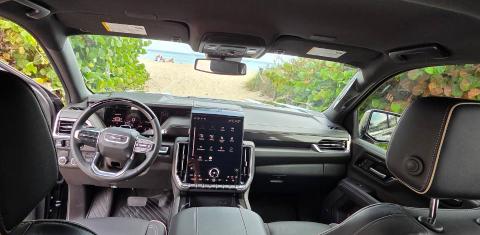 GMC Yukon XL 2025