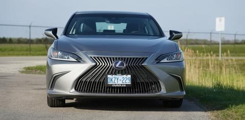 Lexus ES 2021