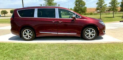 Chrysler Pacifica 2017