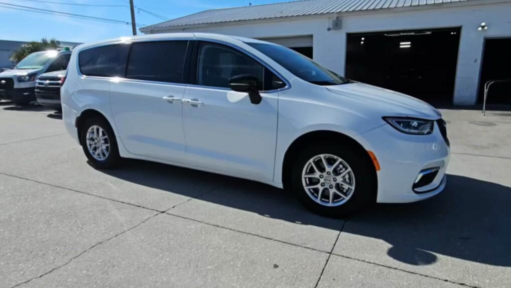 Chrysler Pacifica 2024 in Fort Myers, FL
