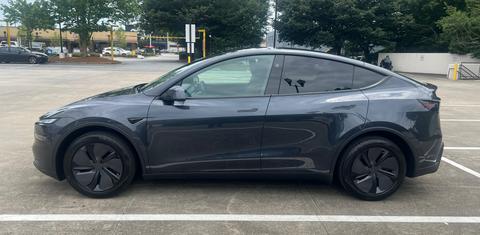 Tesla Model Y 2026