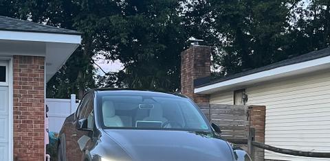 Tesla Model Y 2026