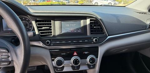 Hyundai Elantra 2019