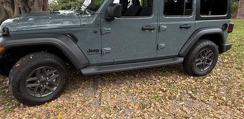 Jeep Wrangler 2025
