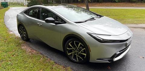 Toyota Prius Plug-In Hybrid 2026