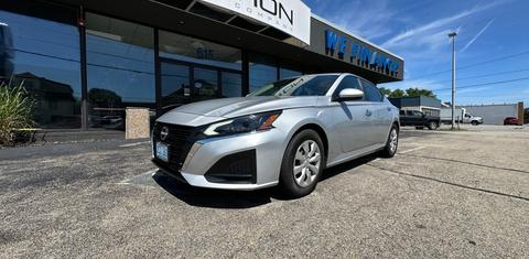 Nissan Altima 2022