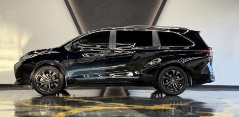 Toyota Sienna 2024