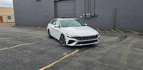 Hyundai Elantra 2025