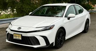 Toyota Camry Hybrid 2025 — Car rental alternative in Lodi, NJ