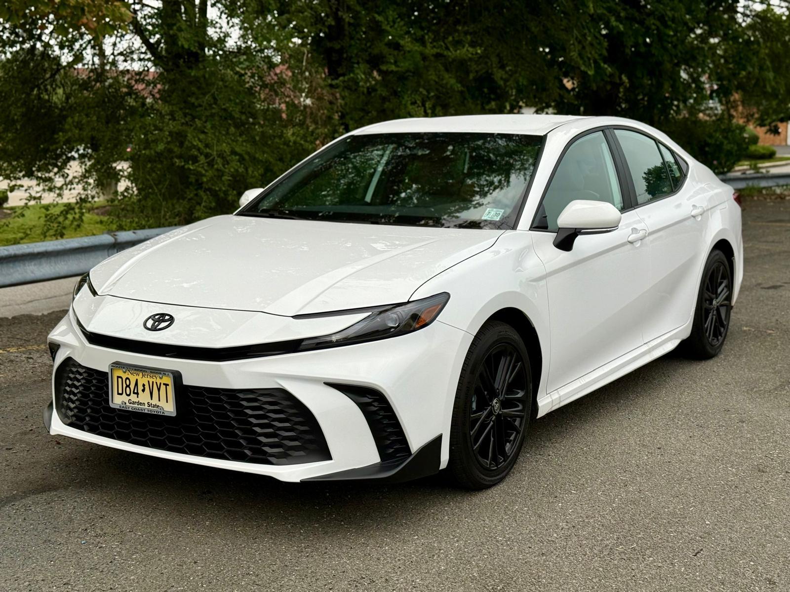 Toyota Camry Hybrid 2025 in 