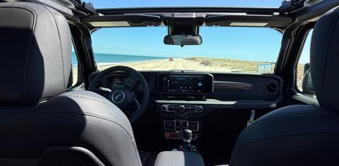 Jeep Wrangler 2025