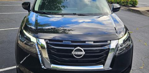 Nissan Pathfinder 2025