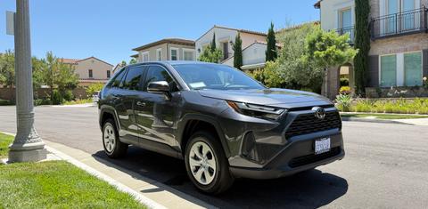 Toyota RAV4 2025