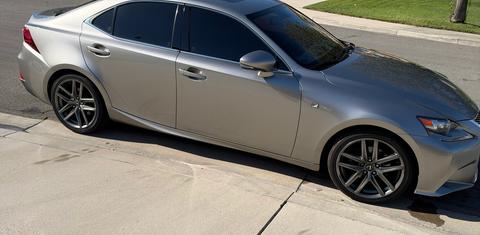 Lexus IS 2015