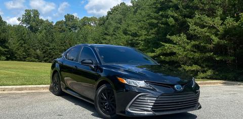 Toyota Camry Hybrid 2023