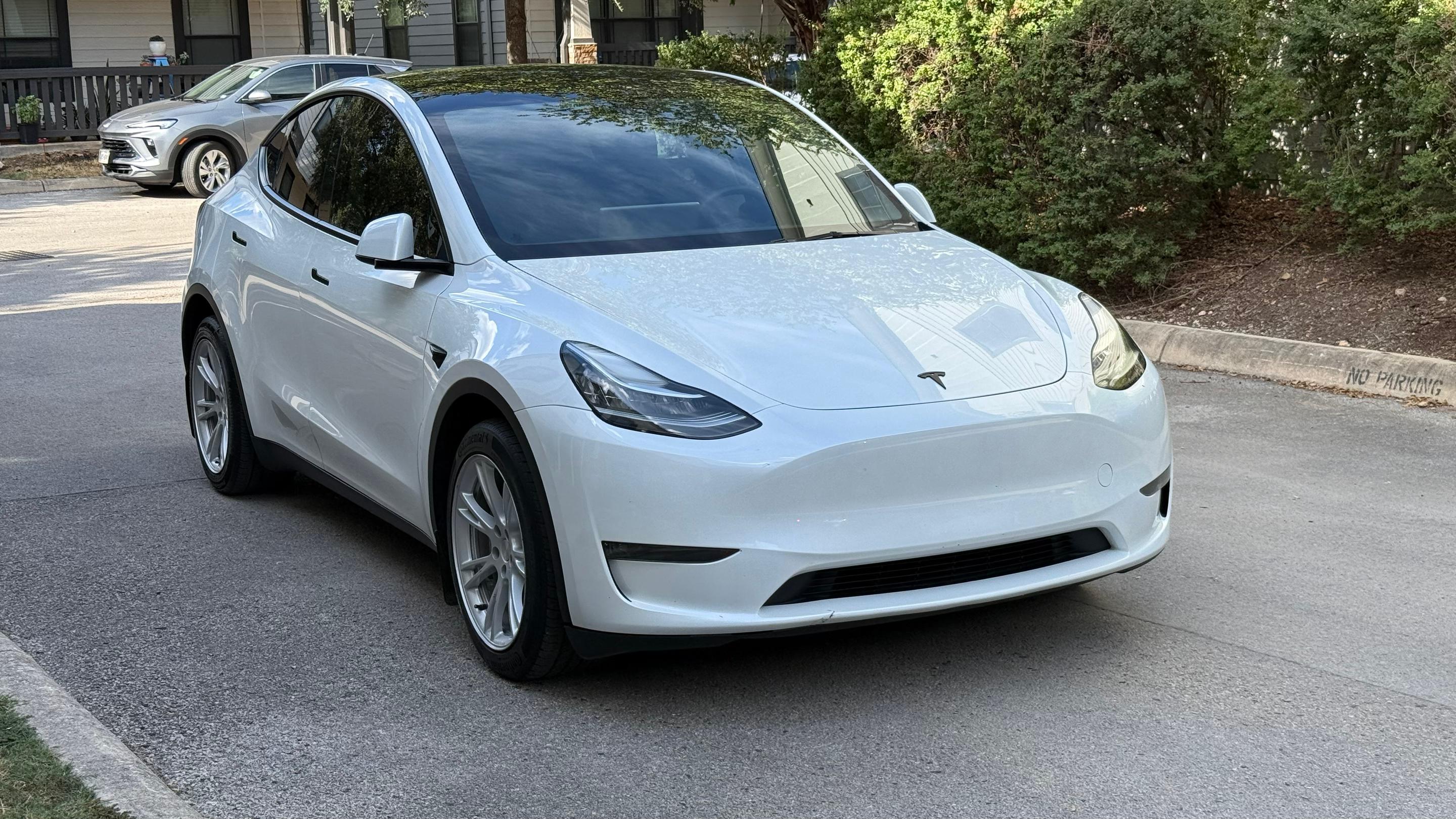 Tesla Model Y 2023 in San Antonio, TX