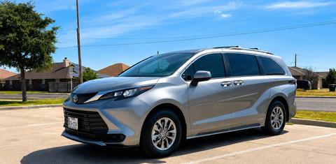 Toyota Sienna 2026
