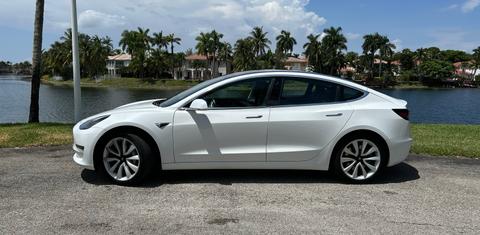 Tesla Model 3 2018