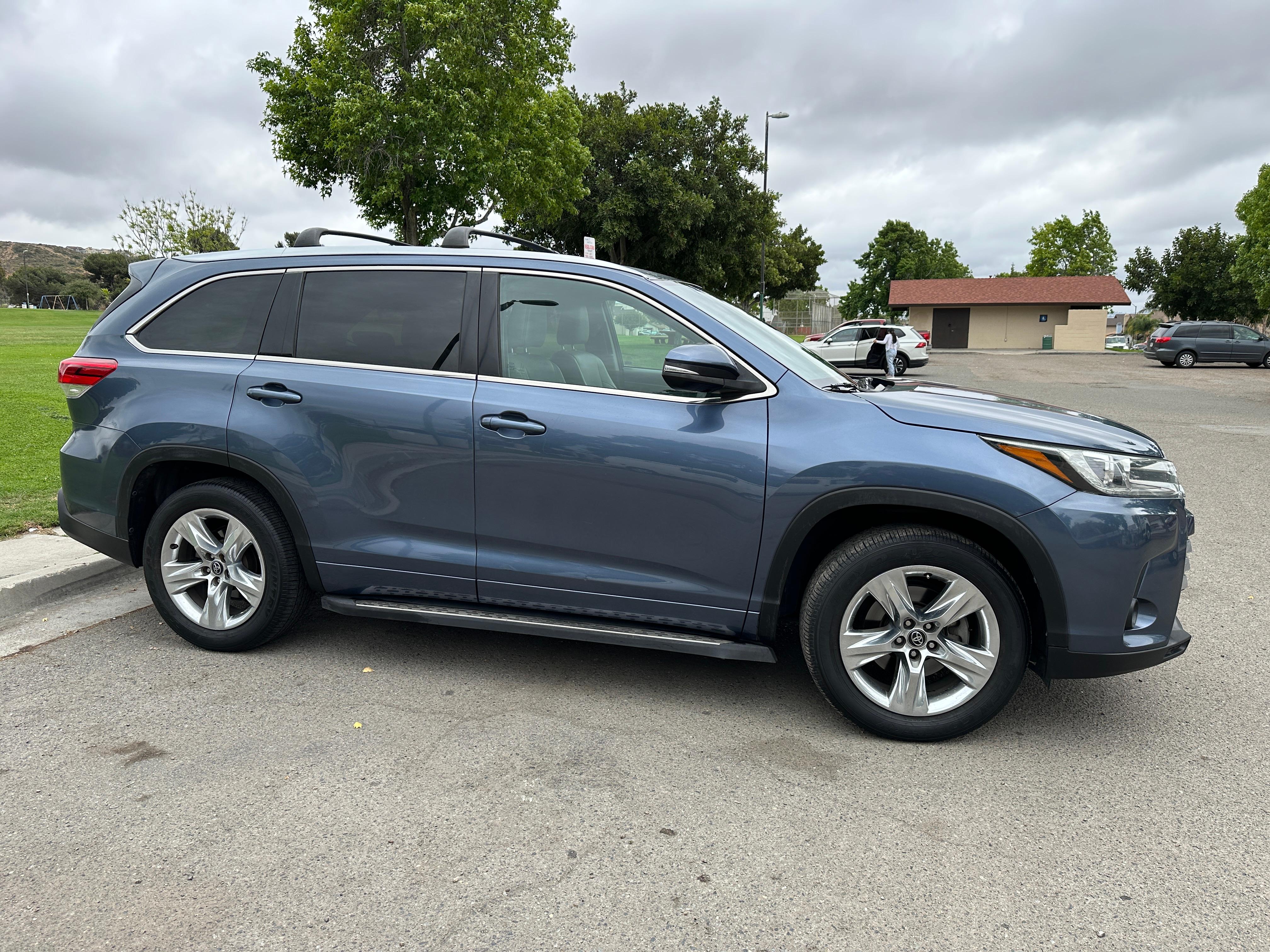 Toyota Highlander 2017 in San Diego, CA