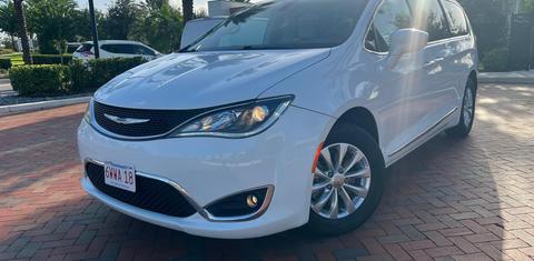 Chrysler Pacifica 2018