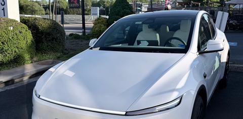 Tesla Model Y 2026