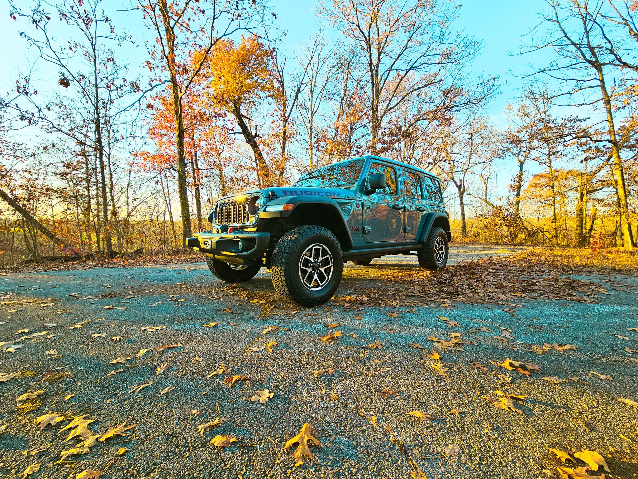 Jeep Wrangler 2024 in Bentonville, AR