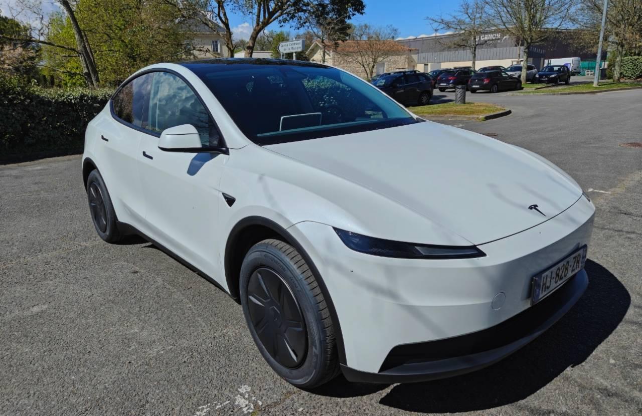 Tesla MODEL Y 2026 à Floirac