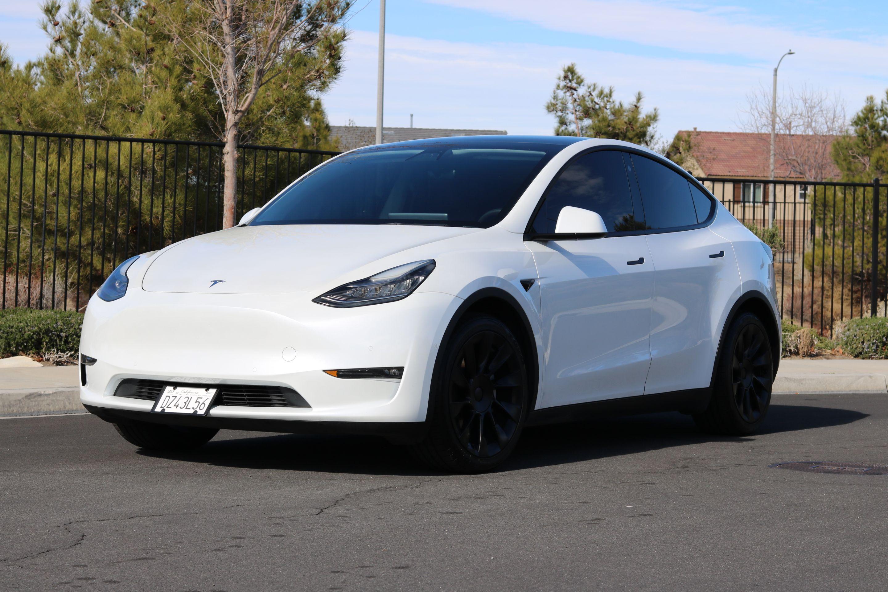 Tesla Model Y 2021 in 