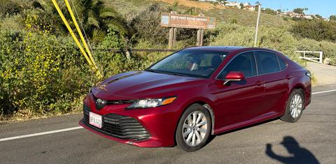 Toyota Camry 2019