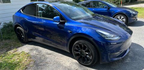 Tesla Model Y 2023