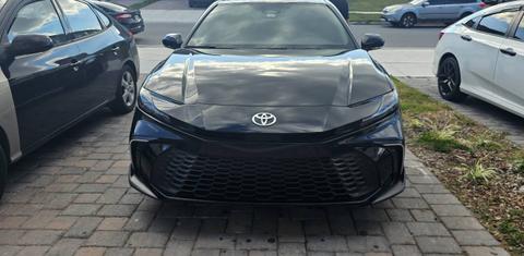 Toyota Camry Hybrid 2025