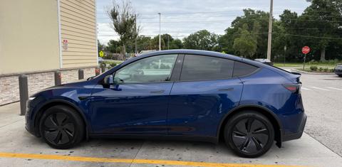 Tesla Model Y 2026