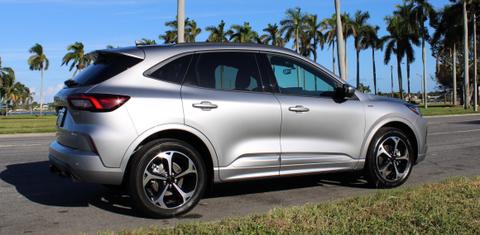 Ford Escape Hybrid 2023