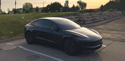 Tesla Model 3 2026