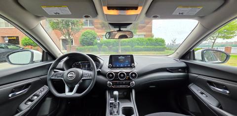 Nissan Sentra 2025