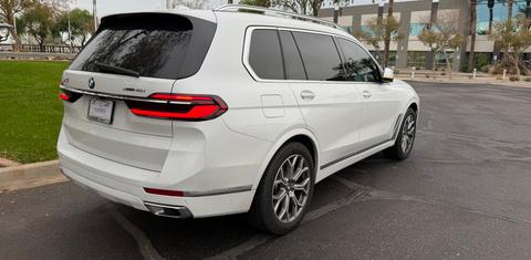 BMW X7 2023