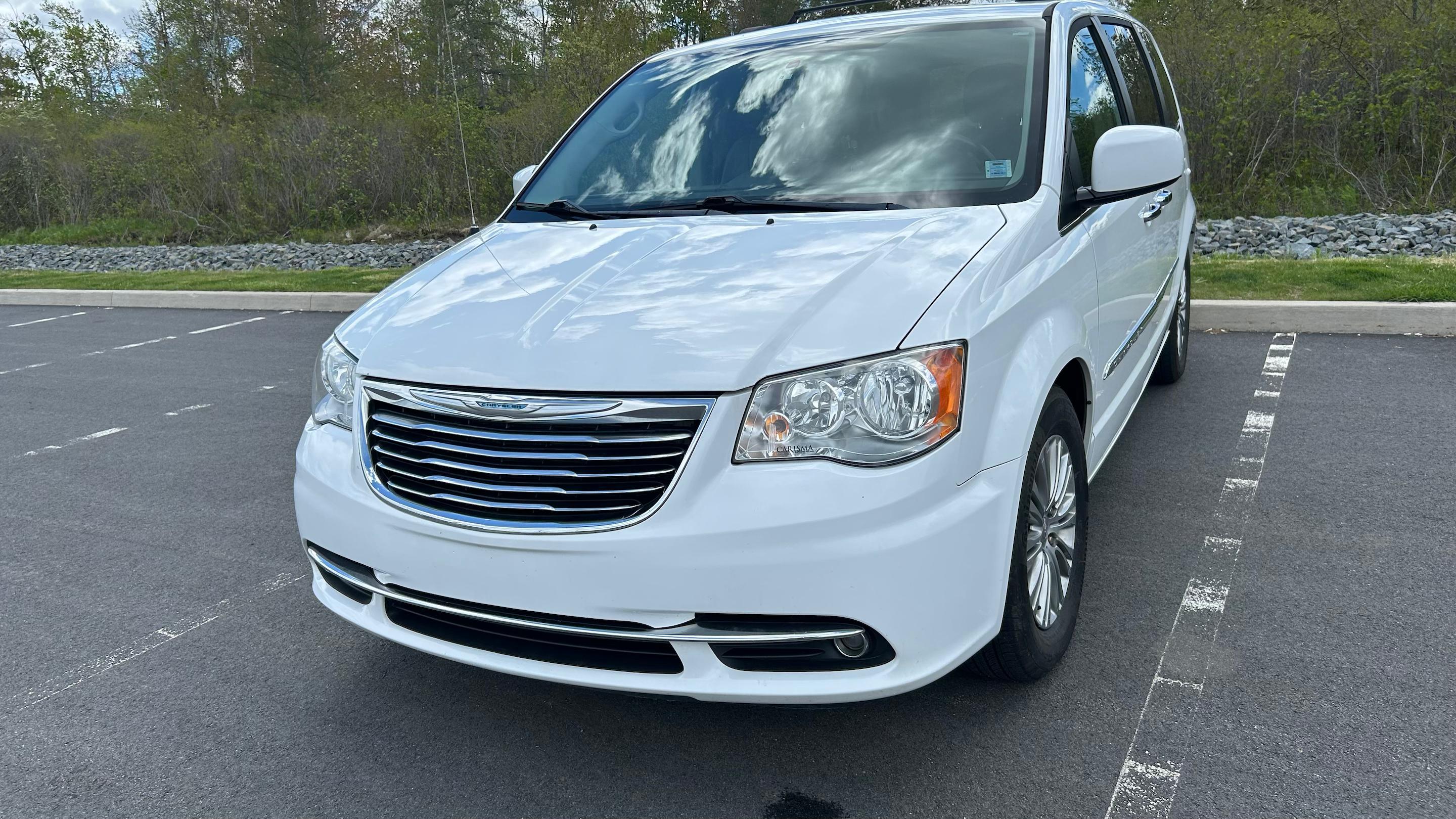 Chrysler Town & Country 2015 à Lower Sackville, NS